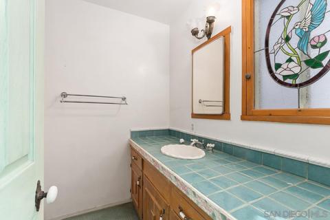 4304 Canterbury Dr, La Mesa, CA 91941 photo 20