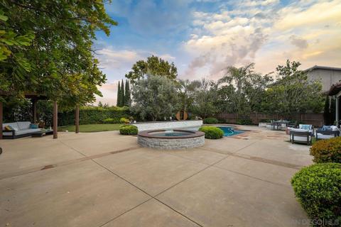 7358 Corte Tomillo, Carlsbad, CA 92009 photo 33