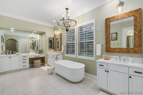 7358 Corte Tomillo, Carlsbad, CA 92009 photo 20
