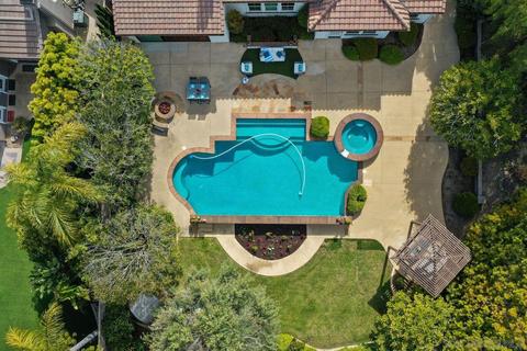 7358 Corte Tomillo, Carlsbad, CA 92009 photo 31