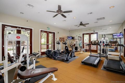 7358 Corte Tomillo, Carlsbad, CA 92009 photo 49