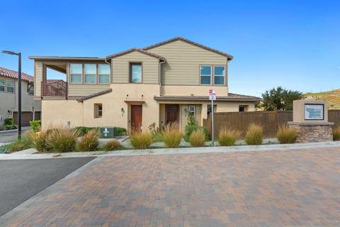 1185 Calle Oroblanco #2, Chula Vista, CA 91913
