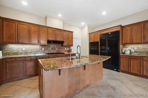 6763 Caurina Ct, Carlsbad, CA 92011 photo 13