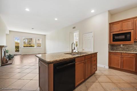 6763 Caurina Ct, Carlsbad, CA 92011 photo 16