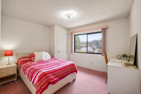1012 Bel Air Dr E, Vista, CA 92084 photo 19