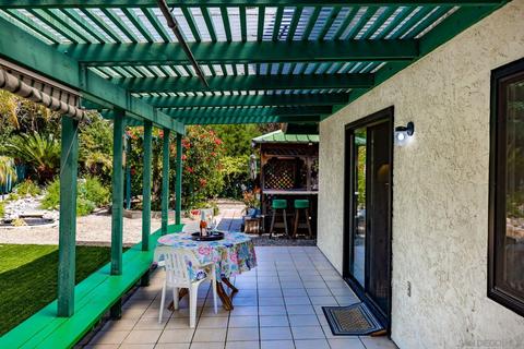 1012 Bel Air Dr E, Vista, CA 92084 photo 25
