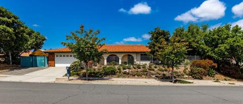 1012 Bel Air Dr E, Vista, CA 92084