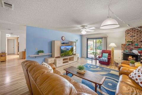 1012 Bel Air Dr E, Vista, CA 92084 photo 9