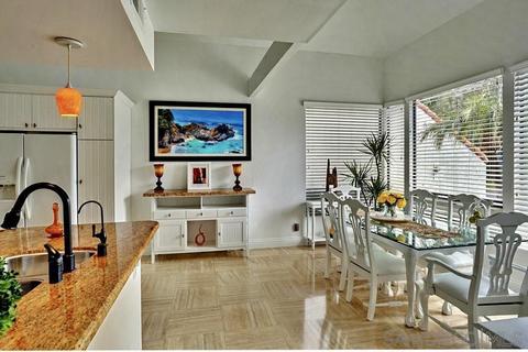 2826 Forest View Way, Carlsbad, CA 92008 photo 2