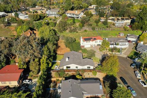 145 Bellerive Ct, Vista, CA 92084 photo 30