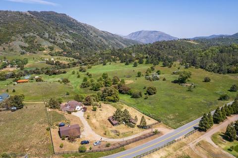 1477 Farmer Rd, Julian, CA 92036