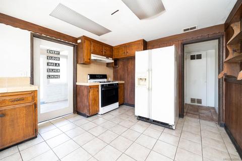 525 S Vine St, Escondido, CA 92025 photo 14