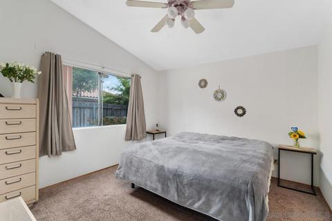 5221 Alamosa Park Dr, Oceanside, CA 92057 photo 13