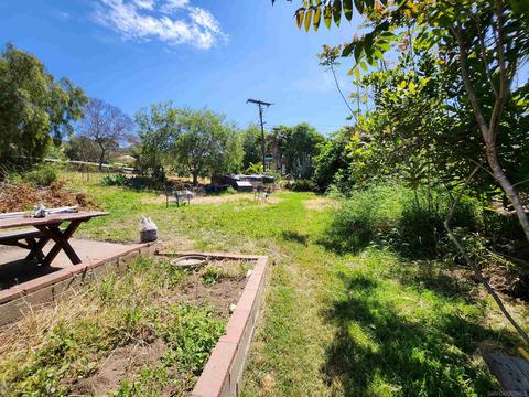 10021 Sierra Madre, Spring Valley, CA 91977 photo 10