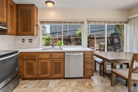 13869 Wayland Grove Ct, Poway, CA 92064 photo 6