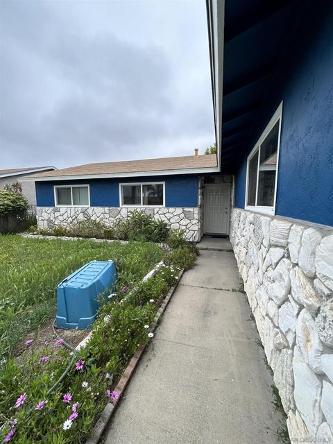 721 Arthur Ave, Oceanside, CA 92057 photo 3