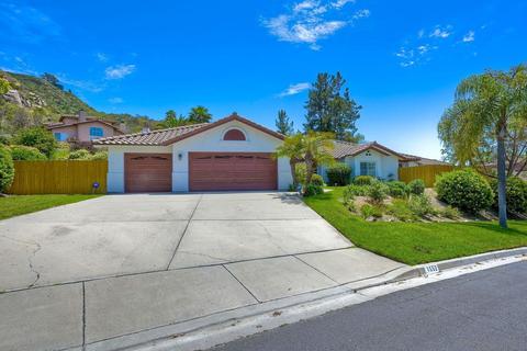 1552 Glasgow Ln, Escondido, CA 92027