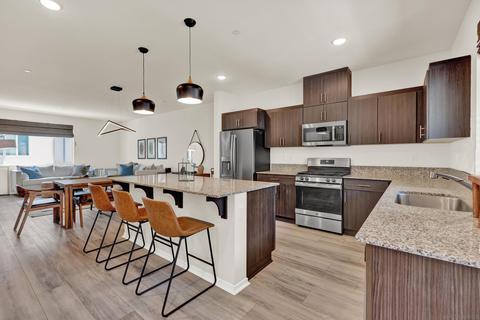 5212 Beachfront Cv #36, San Diego, CA 92154