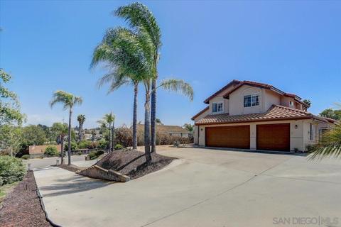 2070 Susan Ct, Escondido, CA 92026