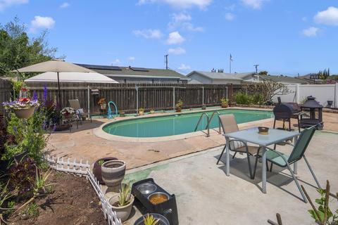 222 Dorado Ln, El Cajon, CA 92019