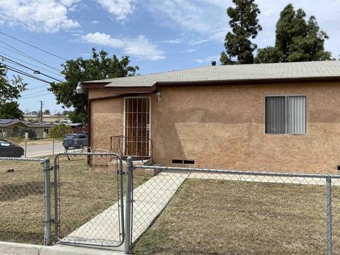 1009 Gillespie Dr, Spring Valley, CA 91977 photo 6