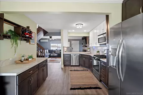 512 Felicita Ave, Spring Valley, CA 91977 photo 9