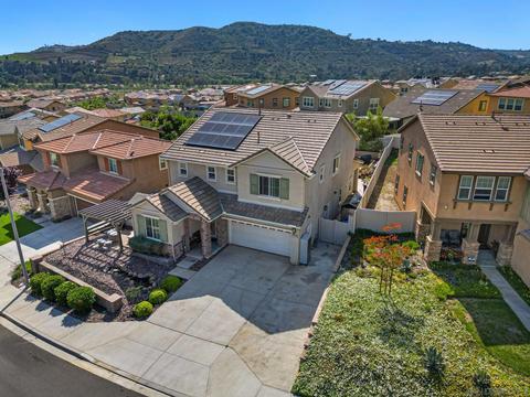 35646 Garrano Ln, Fallbrook, CA 92028 photo 2