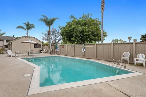 2382 Grand Ave, San Diego, CA 92109