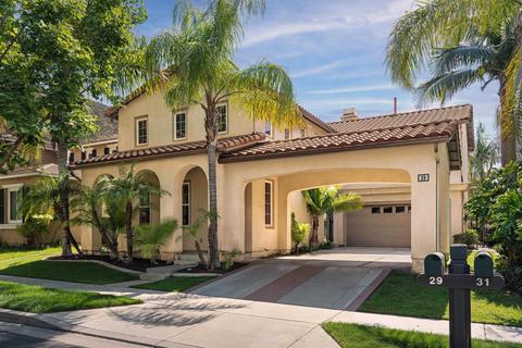 29 Sandstone Way, Azusa, CA 91702