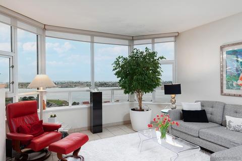700 W Harbor Dr #2003, San Diego, CA 92101