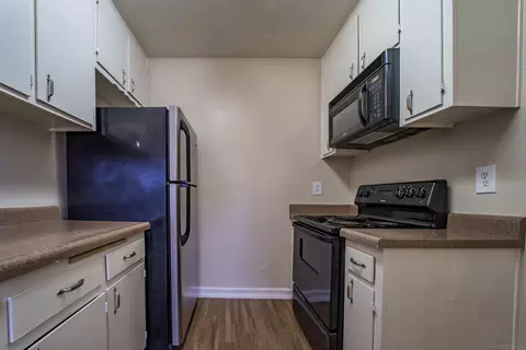 9760 Marilla Dr, Lakeside, CA 92040 photo 11