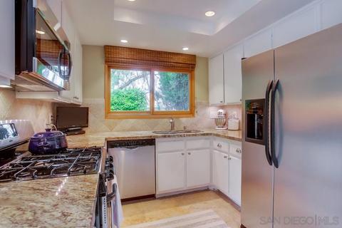 802 Crestview Ct, San Marcos, CA 92078 photo 6