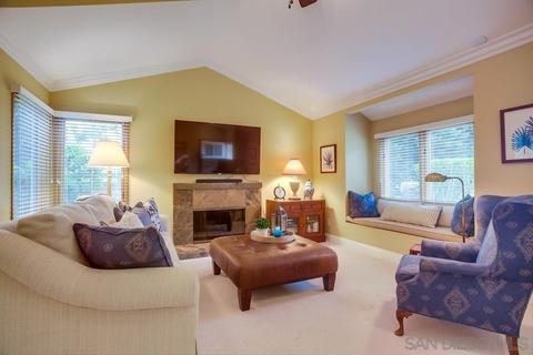 802 Crestview Ct, San Marcos, CA 92078 photo 4