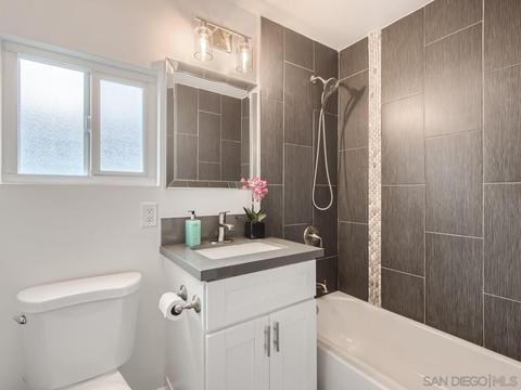 2902 Thunder Dr, Oceanside, CA 92056 photo 20