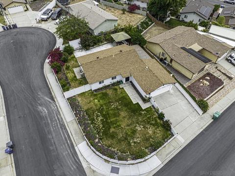 9857 Colt Ln, Lakeside, CA 92040 photo 3