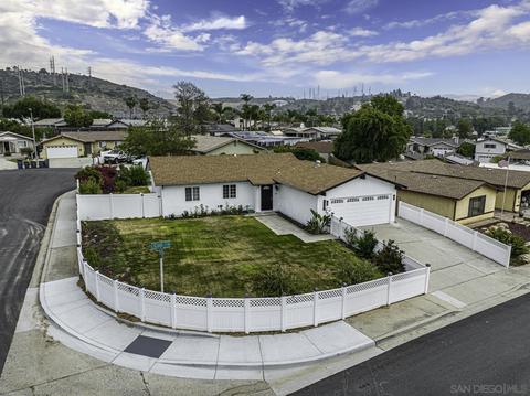 9857 Colt Ln, Lakeside, CA 92040 photo 2