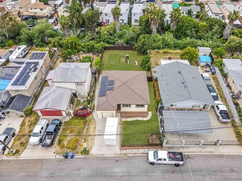 926 Galopago St, Spring Valley, CA 91977 photo 2