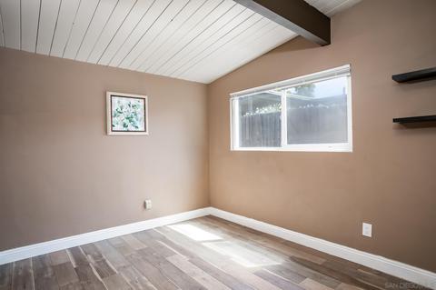 9853 Ivanho St, Spring Valley, CA 91977 photo 24