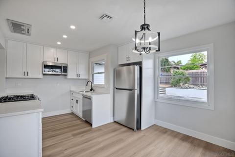 1115 Olive Ave, Vista, CA 92083 photo 12
