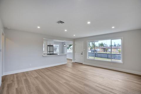 1115 Olive Ave, Vista, CA 92083 photo 9