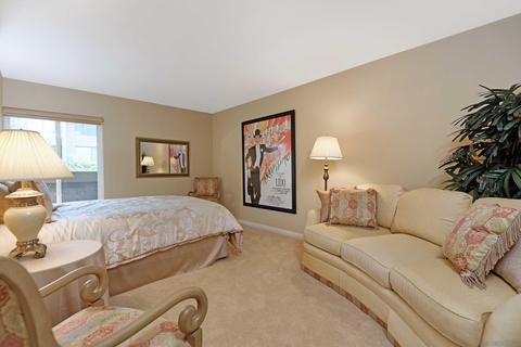 6547 Caminito Catalan, La Jolla, CA 92037 photo 16