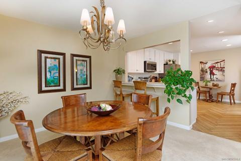 6547 Caminito Catalan, La Jolla, CA 92037 photo 5