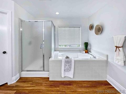 1095 Greenway Rd, Oceanside, CA 92057 photo 28
