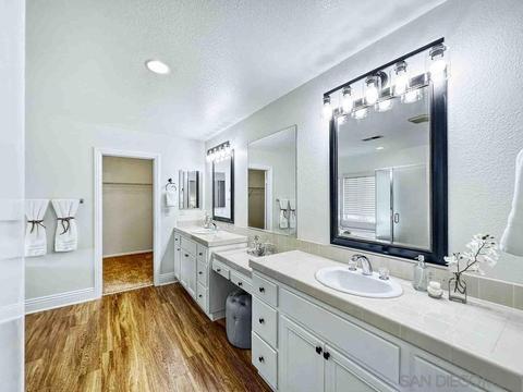 1095 Greenway Rd, Oceanside, CA 92057 photo 27