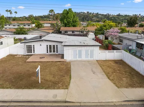 949 Gray Dr, El Cajon, CA 92020 photo 2