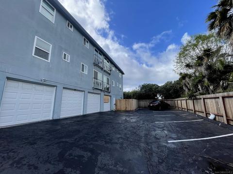 2490 Etiwanda St, San Diego, CA 92107