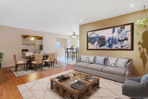 8815 Delrose Ave, Spring Valley, CA 91977