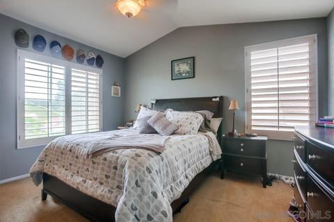 498 Shadow Tree Dr, Oceanside, CA 92058 photo 23