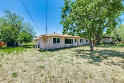 1738 Pamo Rd, Ramona, CA 92065