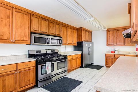 262 Brookside Ln, Oceanside, CA 92056 photo 40